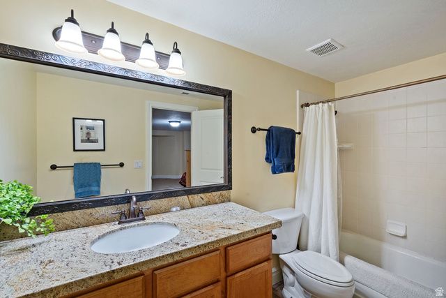 330 W PARADISO LN, Centerville, UT 84014