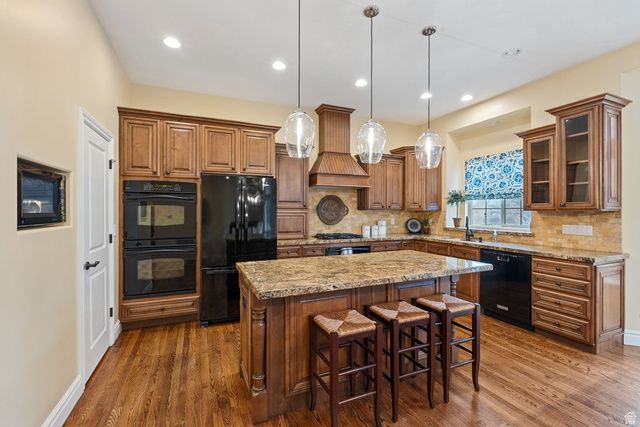 330 W PARADISO LN, Centerville, UT 84014