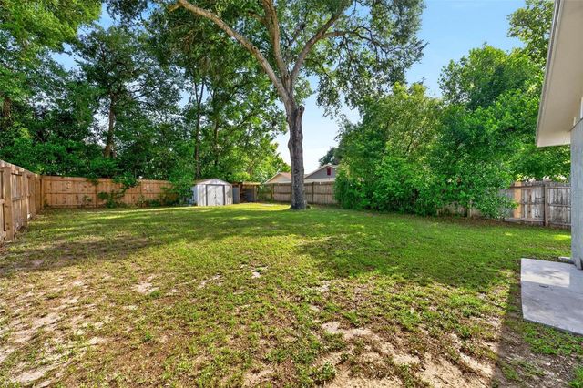 1125 N TREMAIN STREET, Mount Dora, FL 32757