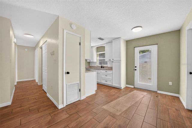 1125 N TREMAIN STREET, Mount Dora, FL 32757