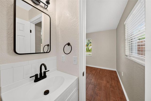 1125 N TREMAIN STREET, Mount Dora, FL 32757