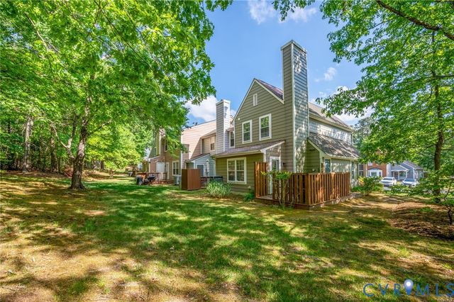 4100 Bush Lake Dr, Glen Allen, VA 23060