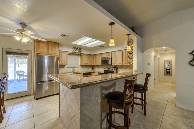 13485 Canyon Drive, Topock, AZ 86436