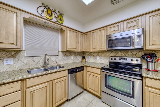 13485 Canyon Drive, Topock, AZ 86436