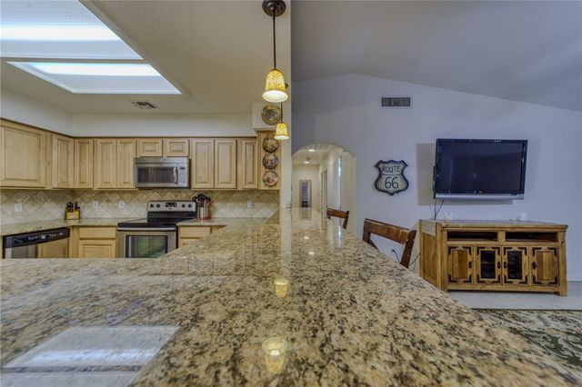 13485 Canyon Drive, Topock, AZ 86436