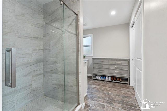 15002 Dixie Street, Redford Twp, MI 48239