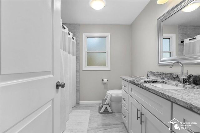 15002 Dixie Street, Redford Twp, MI 48239