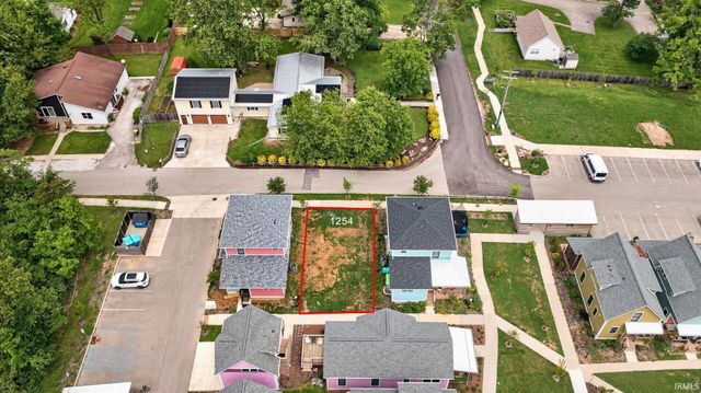 1254 E Short Street, Bloomington, IN 47401