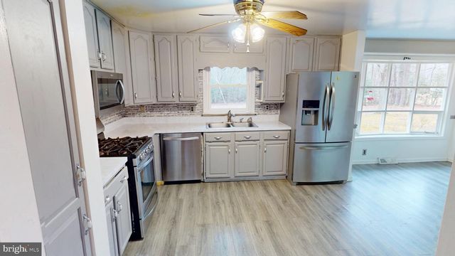 6230 CRACKLINGTOWN RD, Hughesville, MD 20637