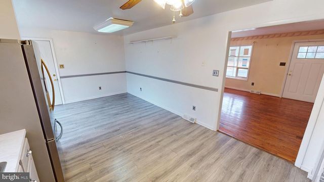 6230 CRACKLINGTOWN RD, Hughesville, MD 20637