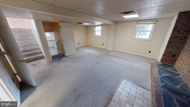 6230 CRACKLINGTOWN RD, Hughesville, MD 20637