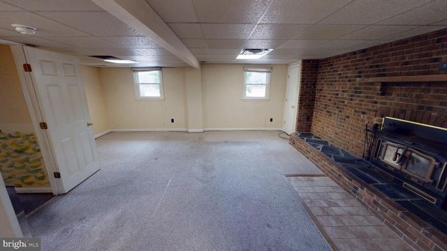 6230 CRACKLINGTOWN RD, Hughesville, MD 20637