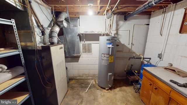 6230 CRACKLINGTOWN RD, Hughesville, MD 20637