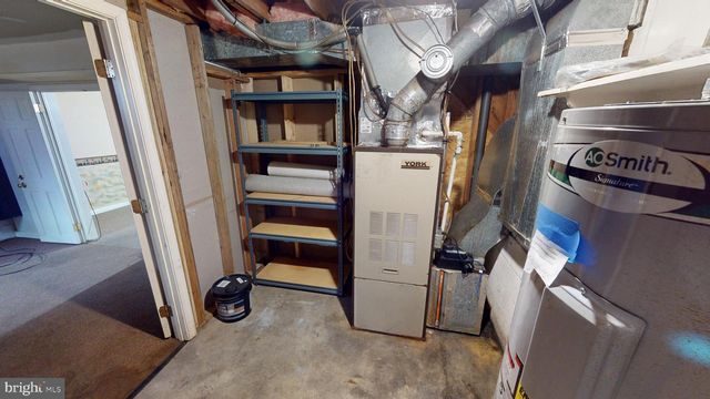 6230 CRACKLINGTOWN RD, Hughesville, MD 20637