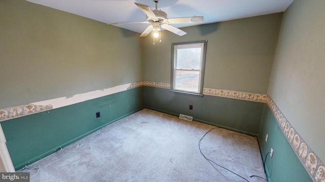 6230 CRACKLINGTOWN RD, Hughesville, MD 20637