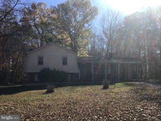 6230 CRACKLINGTOWN RD, Hughesville, MD 20637