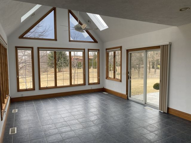 2 Evergreen Drive, Blue Grass, IA 52726