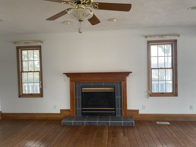 2 Evergreen Drive, Blue Grass, IA 52726