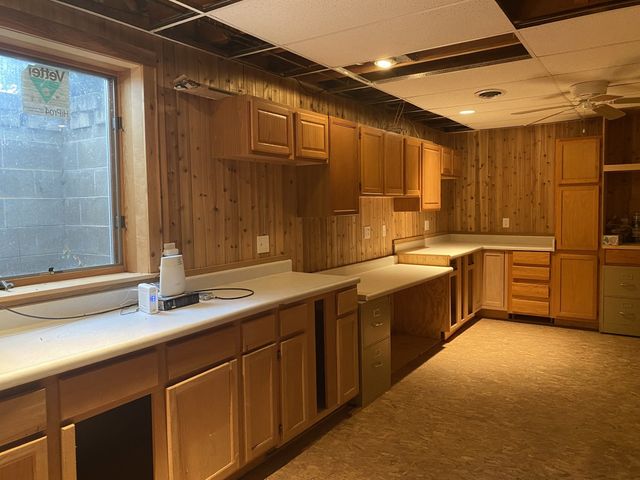 2 Evergreen Drive, Blue Grass, IA 52726