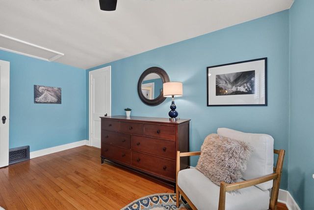 1718 Schlimgen Avenue, Madison, WI 53704