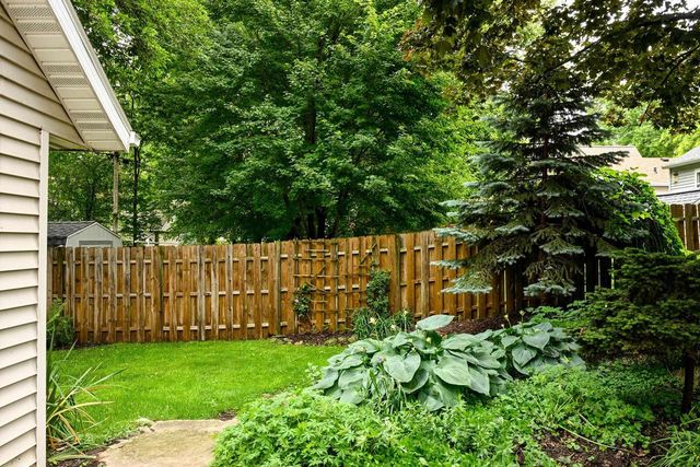 1718 Schlimgen Avenue, Madison, WI 53704
