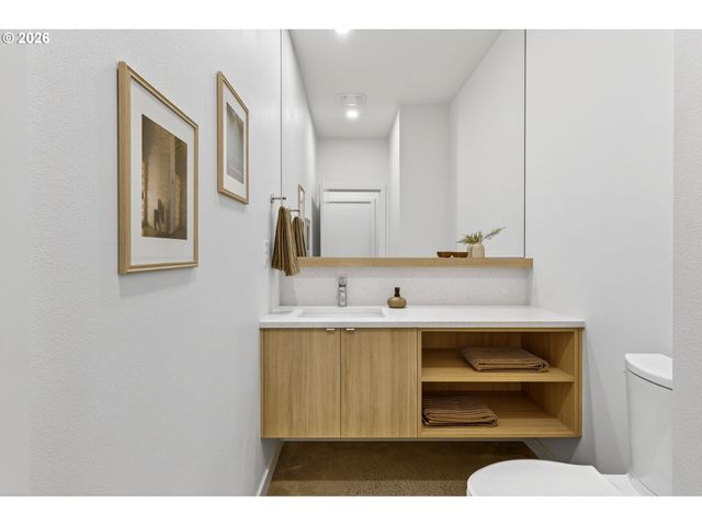 4485 Ne 41st Ave C, Portland, OR 97211