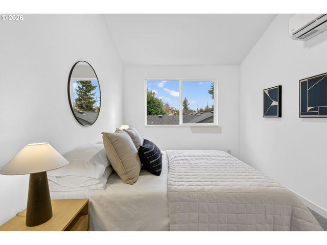 4485 Ne 41st Ave C, Portland, OR 97211