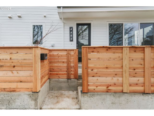 4485 Ne 41st Ave C, Portland, OR 97211