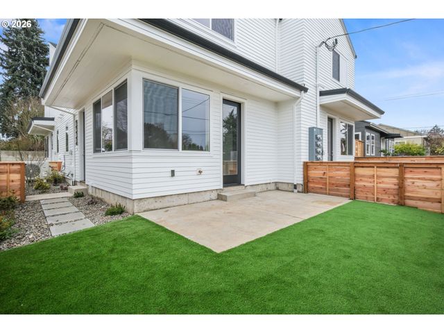 4485 Ne 41st Ave C, Portland, OR 97211