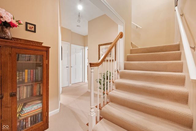 9838 Gulfstream Court, Fishers, IN 46037