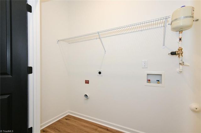 2120 Wythe Street, Greensboro, NC 27401