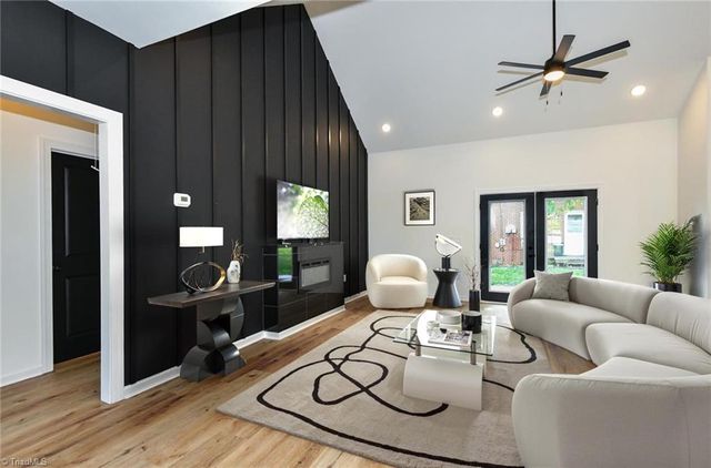 2120 Wythe Street, Greensboro, NC 27401