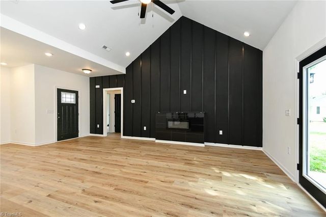 2120 Wythe Street, Greensboro, NC 27401