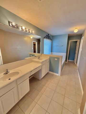 15107 Summer Sunset Drive, Humble, TX 77396