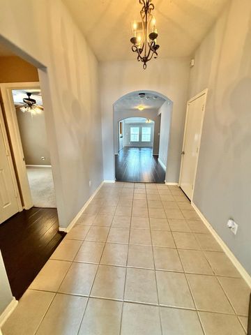 15107 Summer Sunset Drive, Humble, TX 77396
