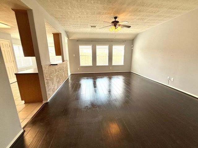15107 Summer Sunset Drive, Humble, TX 77396