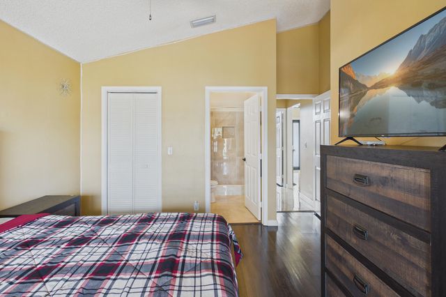 169 Executive Circle, Boynton Beach, FL 33436