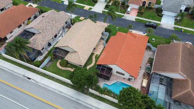 169 Executive Circle, Boynton Beach, FL 33436