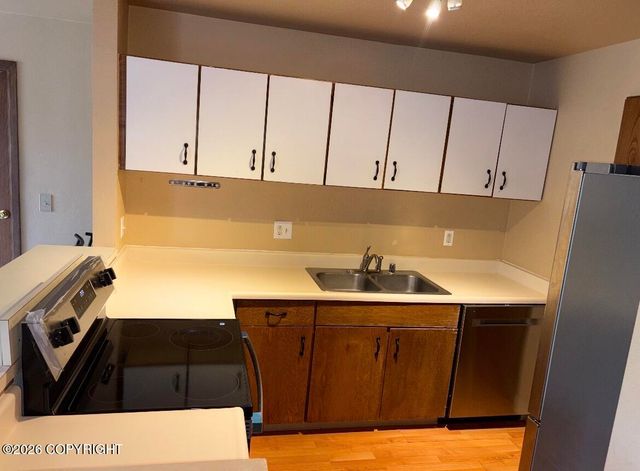 611 Copperbush Court, Anchorage, AK 99518