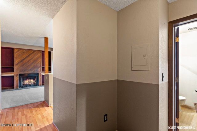 611 Copperbush Court, Anchorage, AK 99518