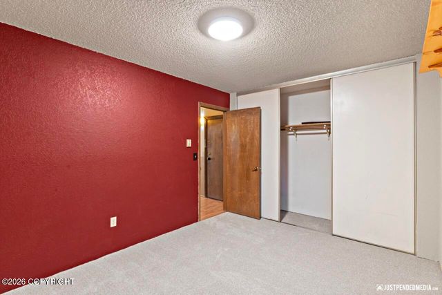 611 Copperbush Court, Anchorage, AK 99518