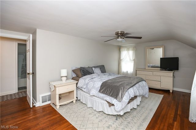 748 Cedar Avenue, Ravenna, OH 44266