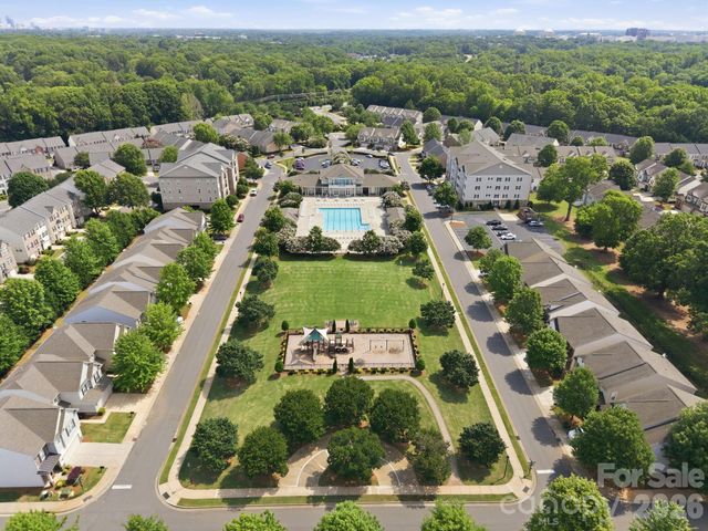 2162 Belle Vernon Avenue, Charlotte, NC 28210