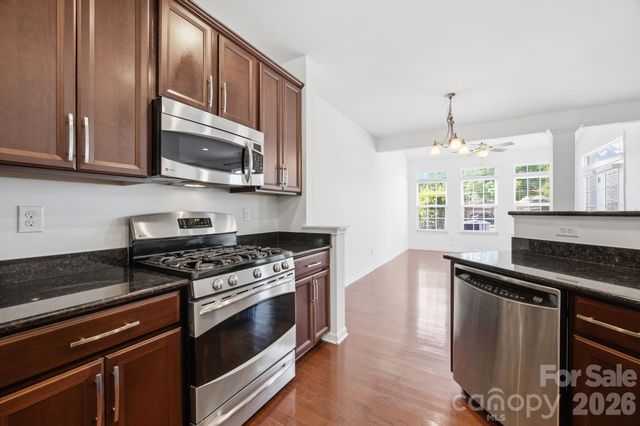 2162 Belle Vernon Avenue, Charlotte, NC 28210