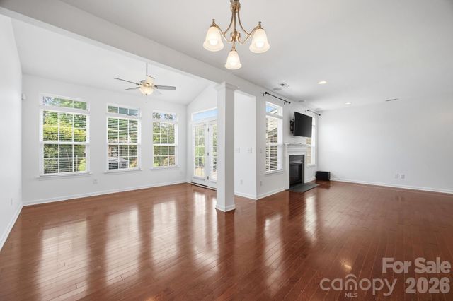 2162 Belle Vernon Avenue, Charlotte, NC 28210