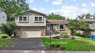 3904 Saratoga Avenue, Downers Grove, IL 60515