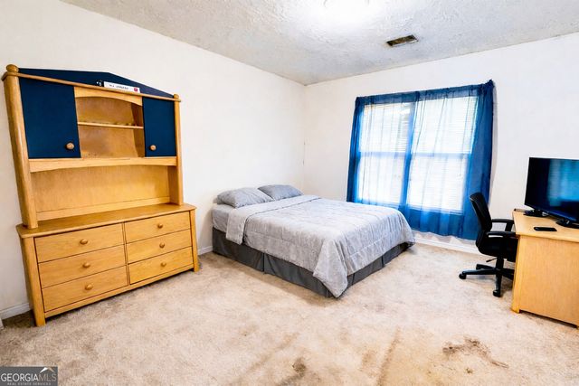 1306 Desoto Falls Court SW, Atlanta, GA 30311
