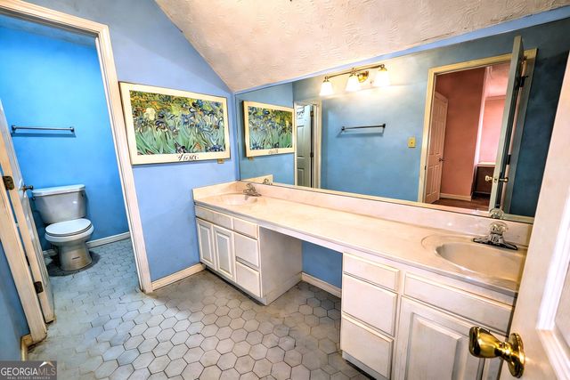 1306 Desoto Falls Court SW, Atlanta, GA 30311