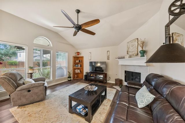 6006 Knollwood Trail, Spring, TX 77373