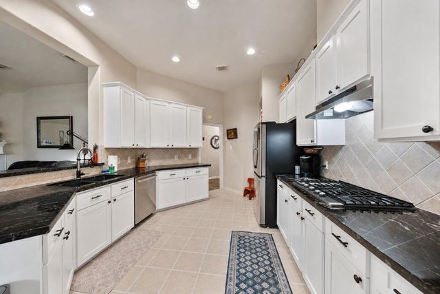 6006 Knollwood Trail, Spring, TX 77373